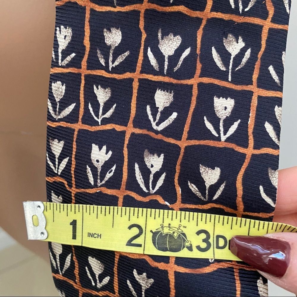 Nina Ricci vintage floral print 100% silk tie - Picture 6 of 6